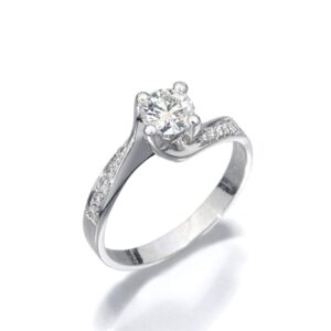 טבעת סוליטר קלאסית - דניאל